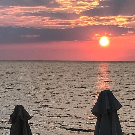 Hotel Bara Neos Marmaras Bagian luar foto